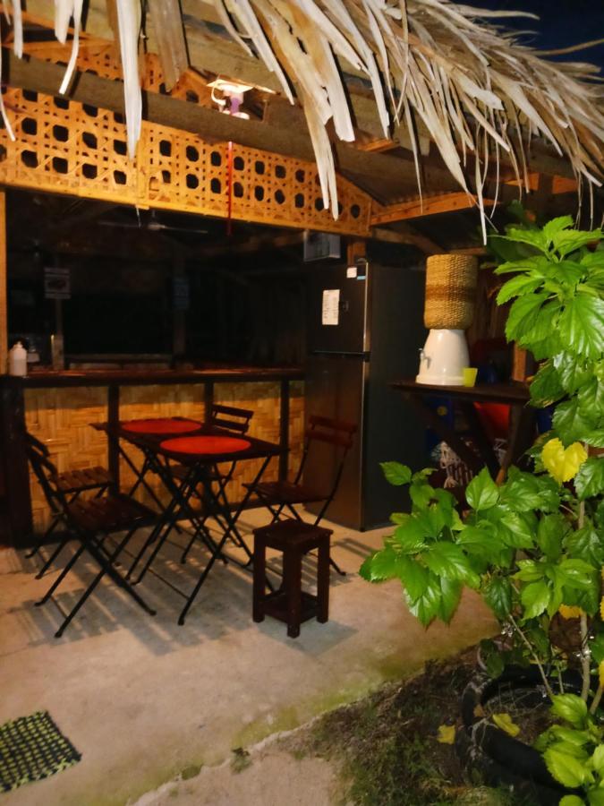Weeroona Huts Homestay Pacifico San Isidro  Exteriér fotografie